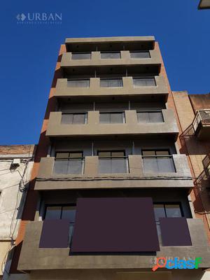 Edificio Comercial - Plazoleta Mitre