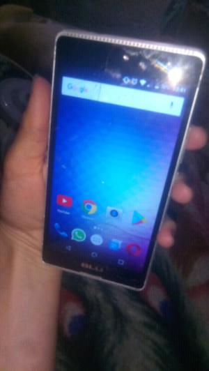 Celular blu 5.5 HD