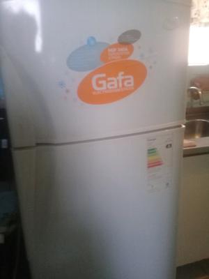 Heladera Gafa con freezer