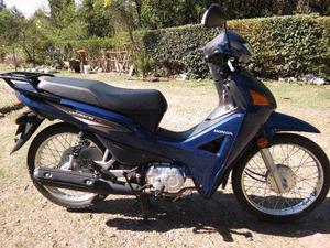 Vendo moto marca honda wave 2014 negociable