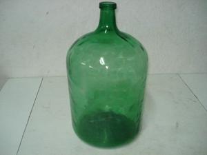 botellon antiguo de vidrio color verde de 20 litros