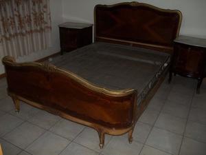 cama de dos plazas estilo francés Luis XV