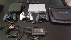 PlayStation 2 - con 3 controles + mochila + juegos