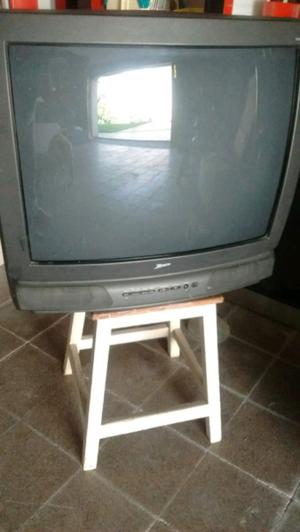 TV ZENITH CON CONTROL REMOTO