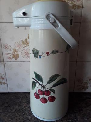 Termo Jarra Dispenser Ideal para Jugos con Fuelle