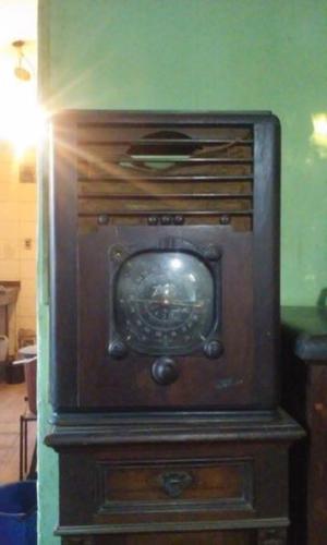 vendo radio antigua