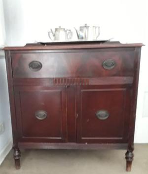 Mueble trinchante de apoyo comedor, nogal lustrado, 2