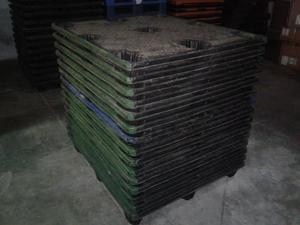 PALLETS PLASTICOS MUY BUEN ESTADO !! 1.00X1.20 MTS