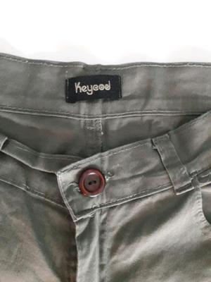 Pantalón Keyeod Gabardina color Oliva t. 38 con cierre