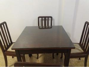 Vendo Mesa y 4 sillas.