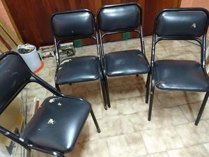 Vendo sillas y banquetas