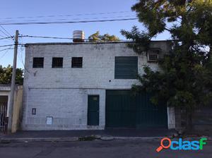 Galpón en alquiler Uso Industrial barrio Villa Paez