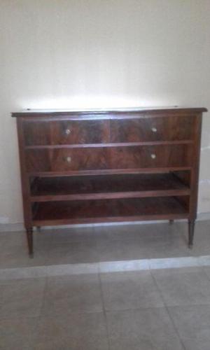 Mueble comoda de madera.