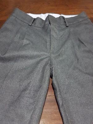 Pantalón Colegial gris talle 14 - USADO