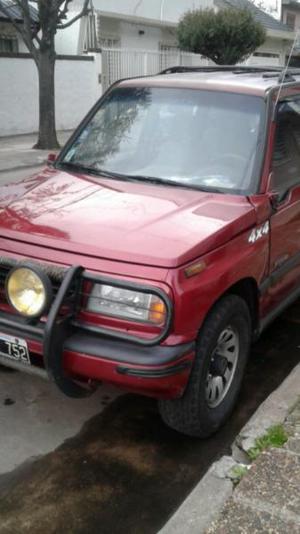 Suzuki vitara jlx 4 por 4 modelo 97 GNC $150000