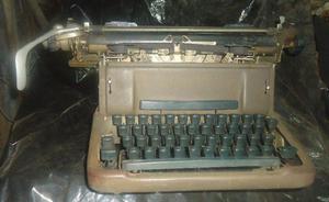 Maquina de escribir antigua Remington Rapid Rilet