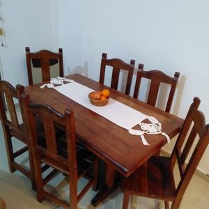 Mesa maciza de madera de algarrobo