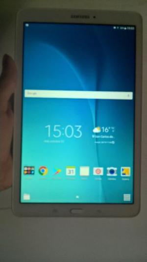 Tablet Samsung Sm-t560 E.