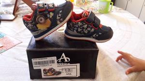 Zapatillas addnice minions