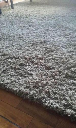 vendo preciosa alfombra grande en lana