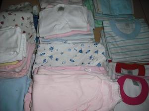 lote de ropa de bebes