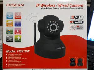 Camara IP FOSCAM FiW inalambrica nueva