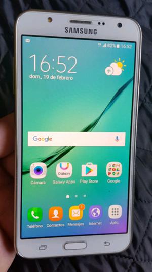 Samsung j7 libre de fabrica 4g lte.