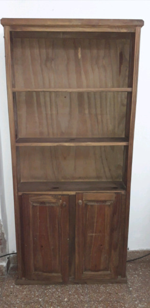 VENDO despencero 2 puertas y estantes