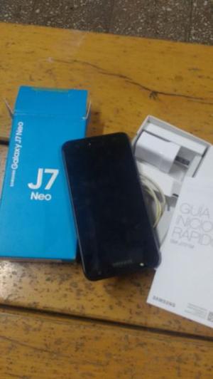 Vendo Samsung j7 Neo