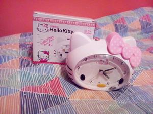 Reloj Hello Kitty despertador