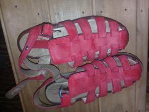 Vendo sandalias nena