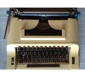 Maquina de escribir Remington 20, valija, excelente estado