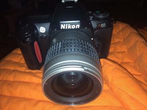 Nikon N65 (reflex con rollo)