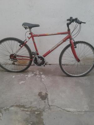 Se vende Mountain Bike "para reparar" Rod. 26 Fiorenza