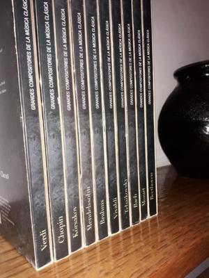 Colección de CDs con libro de Música Clásica SIN USAR