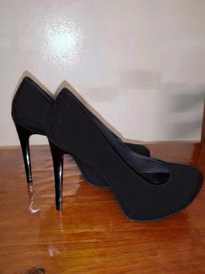 Zapatos negros (aguja)