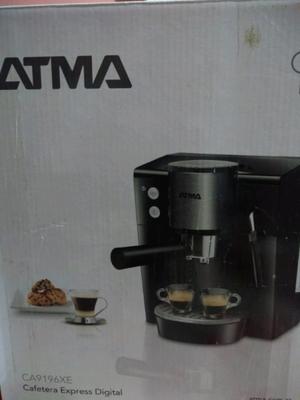 Cafetera Atma Express digital