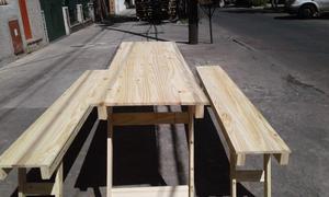Mesa madera más bancos