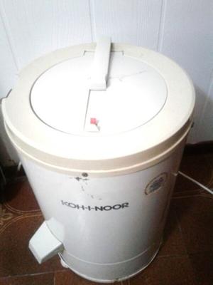 Secarropas usado blanco Koh-i-noor tambor 5,5 kilos  Rpm