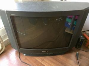 Televisor Sony 21 pulgadas + mesita