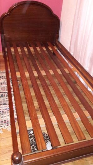 Cama de 1 plaza y media