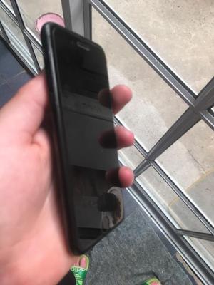 Iphone 7 negro mate 32gb impecable libre