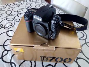 Nikon d700 + Nikkor 50 f/1.8 G