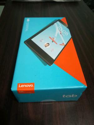 Tablet LENOVO Essential 7' nueva.