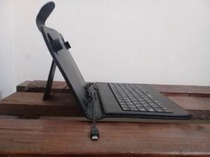 Teclado y funda Over Tech para tablet