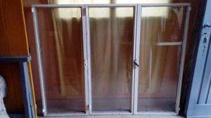 VENDO 1 VENTANA