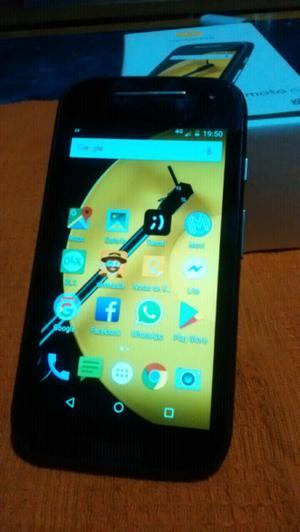 Moto e2 4g libre impecable