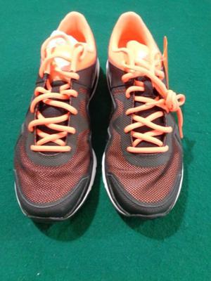 Zapatillas Nike SCULPT TR2, US 8.5-EUR 40, ORIGINALES,