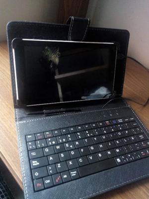 tablet con funda y teclado