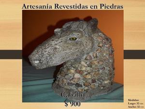 Artesanias Revestidas en Piedras - Caballo